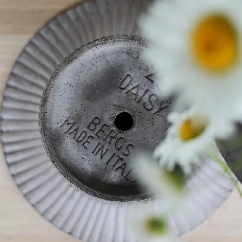ÜBERTOPF BERGS DAISY