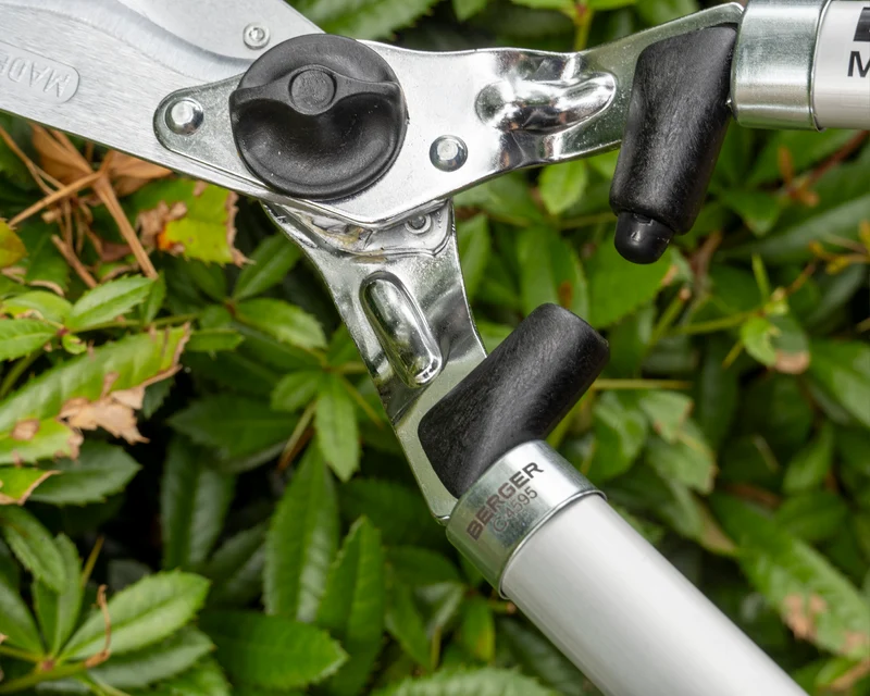 BERGER 4595 Aluminium-Heckenschere mit Wellenschliff