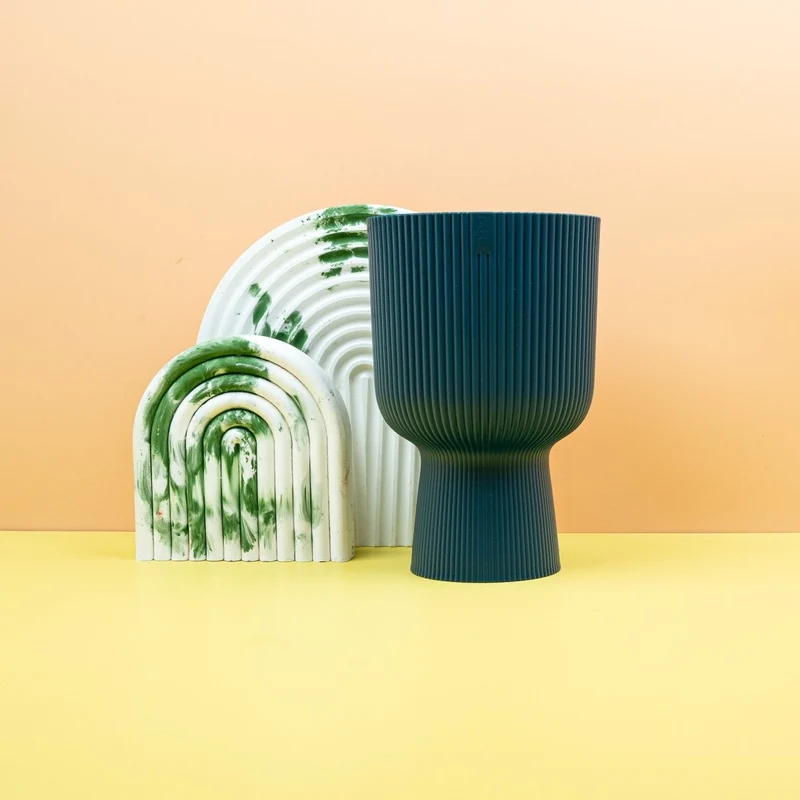 ÜBERTOPF ELHO VIBES FOLD RUND COUPE TIEFENBLAU