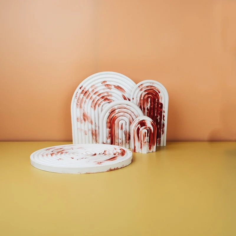 DEKORATION - CIRCLE RED SPLASH