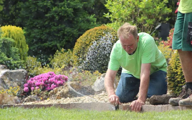 Kostenvoranschlag für Gartengestaltung oder Gartenpflege - Termin in Ihrem Garten