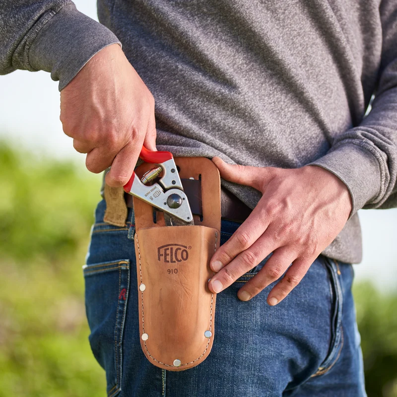 FELCO 910 Lederholster mit Schlaufe und Clip