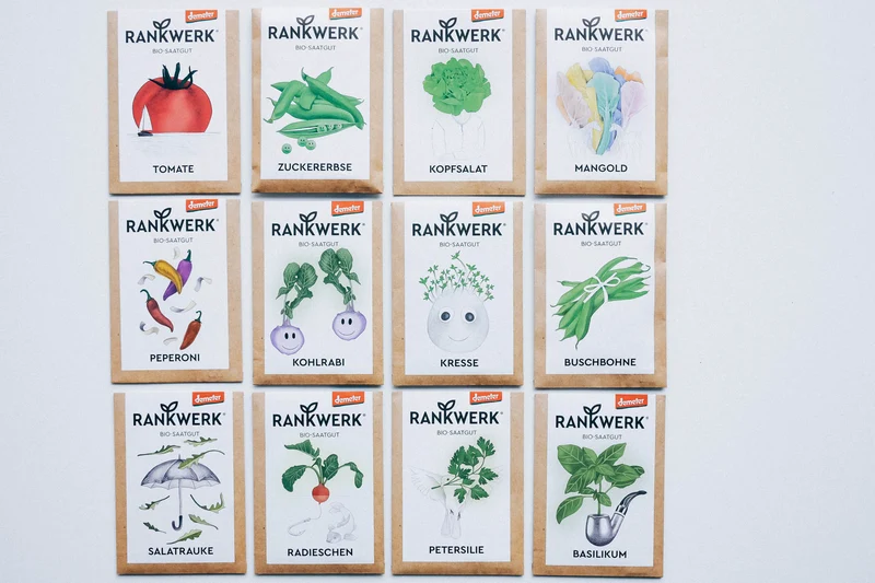Bio Saatgut-Box „Gartenjahr“ mit Saatgut, Dünger, Kokosquelltabletten, Anleitungsbuch