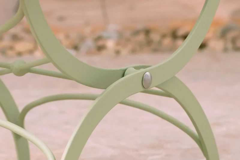 Harrod | Bistro Set 'Darsham' Klappbarer Gartentisch mit 2 Stühlen in Salbeigrün