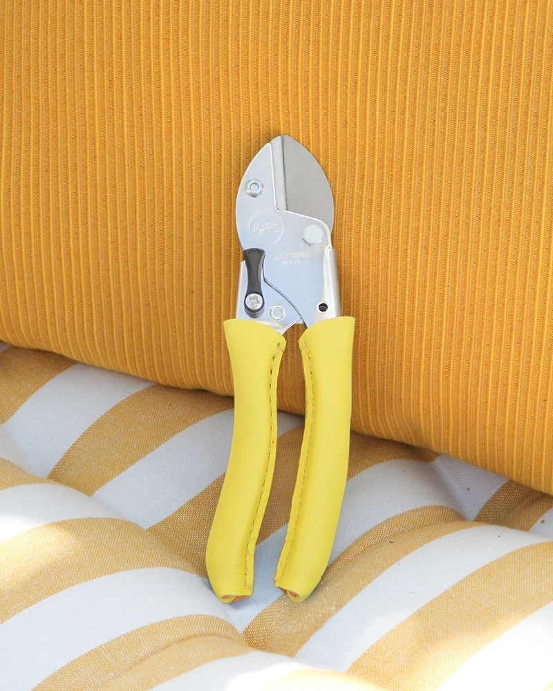 Chop Chop | Hochwertige gelbe Gartenschere 'Busy Lizzy'