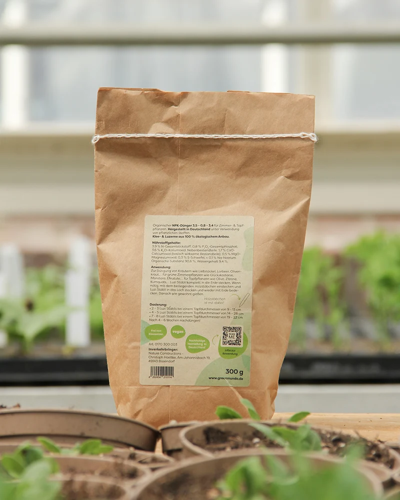 Green Mundo | 'Luzi' Vegane Düngestäbchen für Zimmer - und Topfpflanzen 300 g