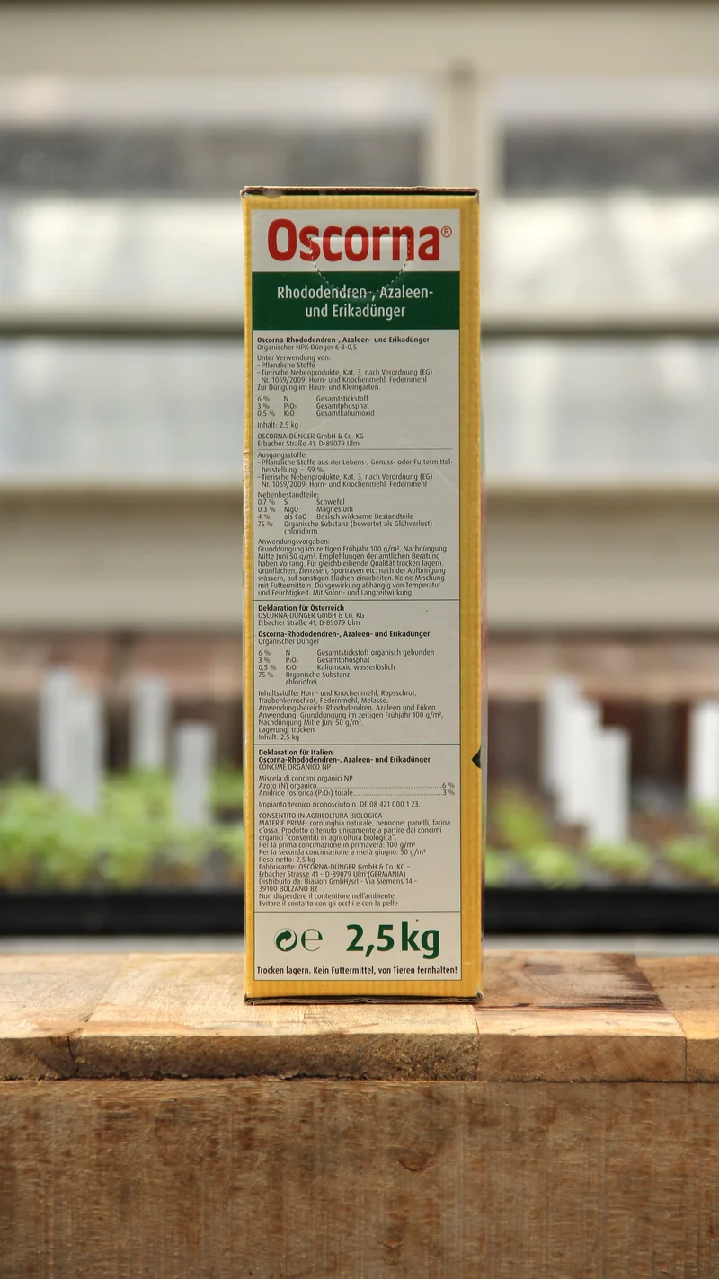 Oscorna | Rhododendren-, Azaleen- und Erikadünger Naturdünger 2.5 kg