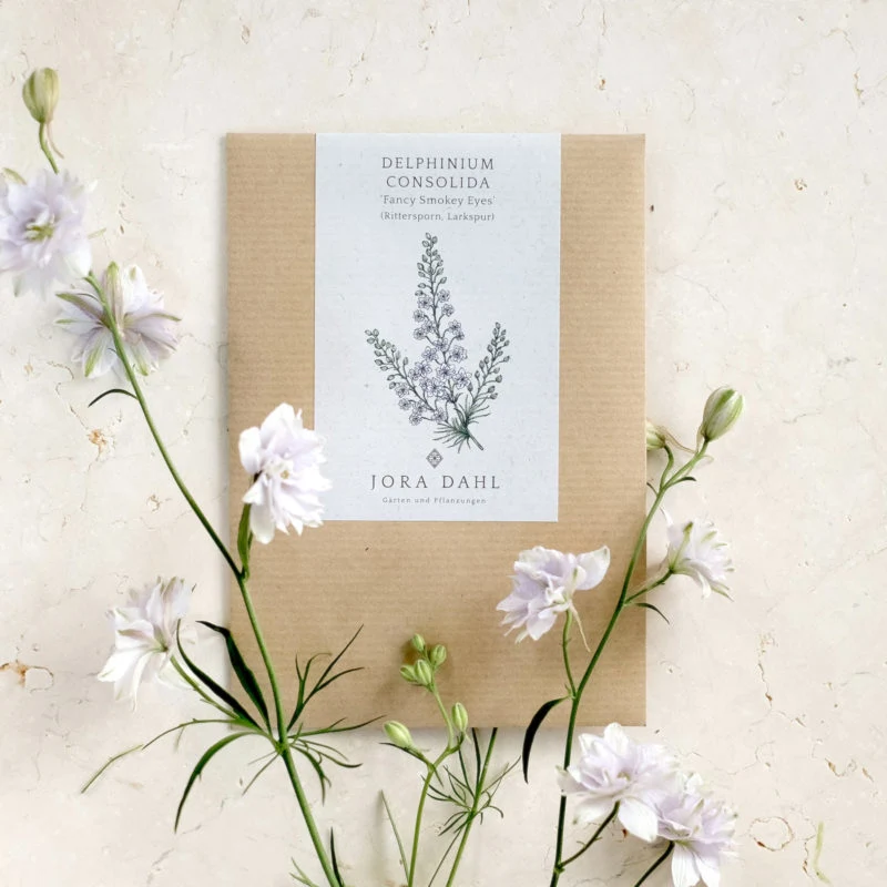Jora Dahl | Delphinium consolida ‘Fancy Smokey Eyes’ (Rittersporn)