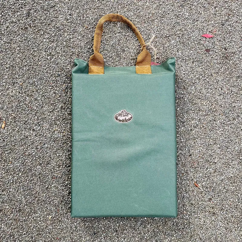 Praktisches Kniekissen | Salbeigrün 39.6 × 27 × 4.3 cm