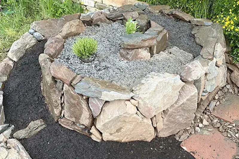 Mauer- und Gestaltungssteine Trockenmauer Bruchstein Grauwacke 10-40 cm