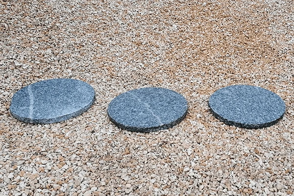 Trittplatte Granit grau rund Step Stone
