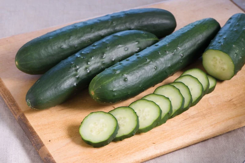 Corinto Cucumber Seeds – High-Yield, Crisp & Sweet Hybrid for Greenhouse & Garden