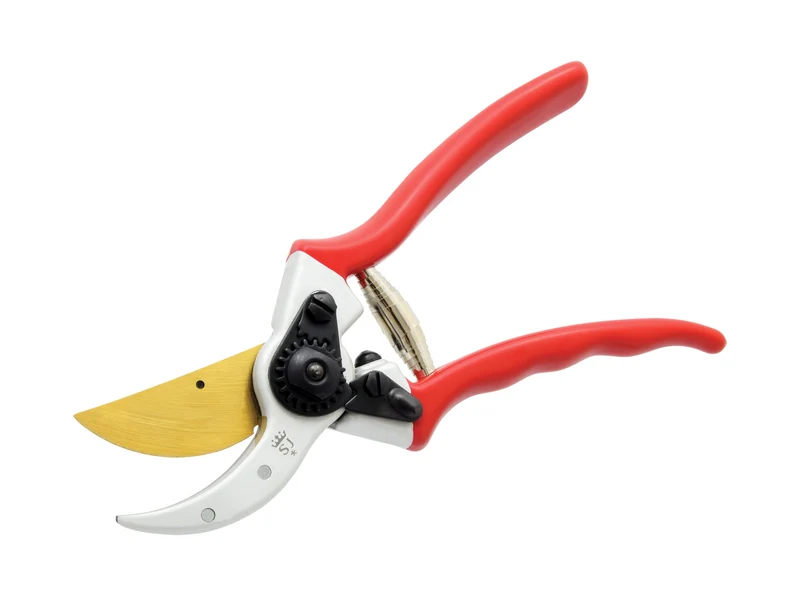 Titan PRO Bypass-Gartenschere – Spear & Jackson