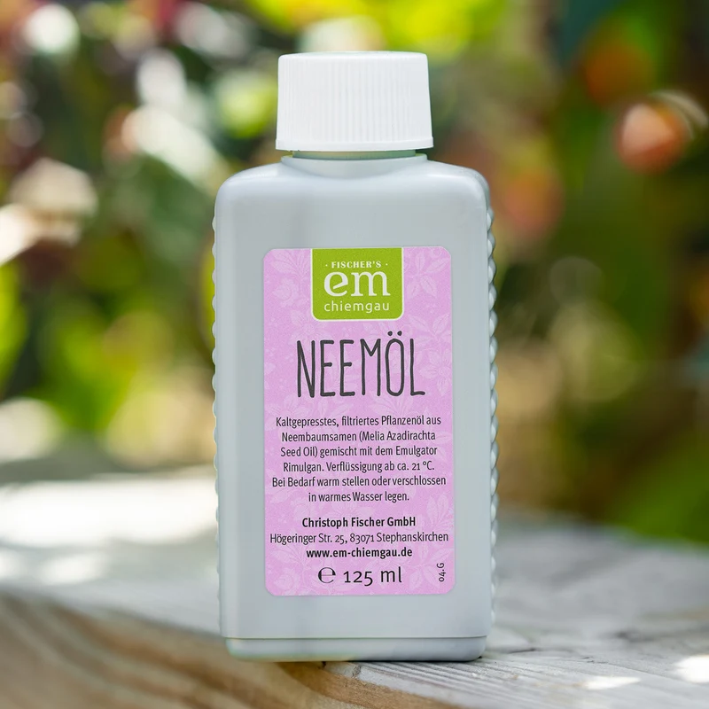Neem-Öl – pflanzliches Öl zur Pflege von Garten- und Zimmerpflanzen